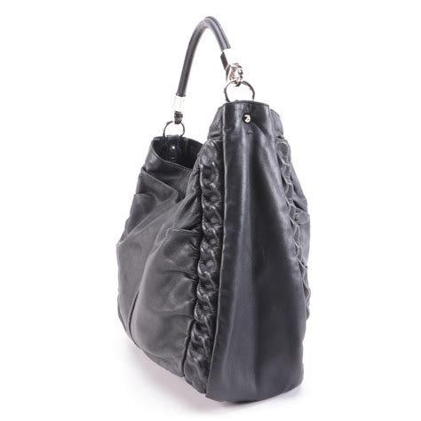 Yves Saint Laurent Chain Roady Hobo .